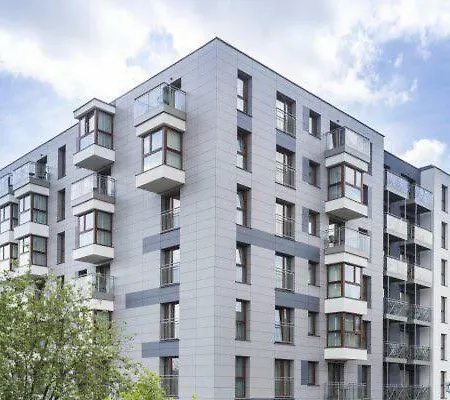 アパート By The River グダニスク